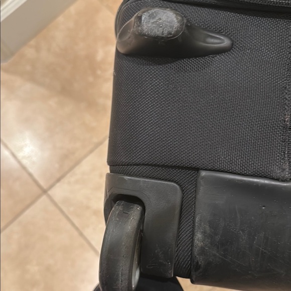 Tumi Black and Gray Luggage - Picture 5 of 6